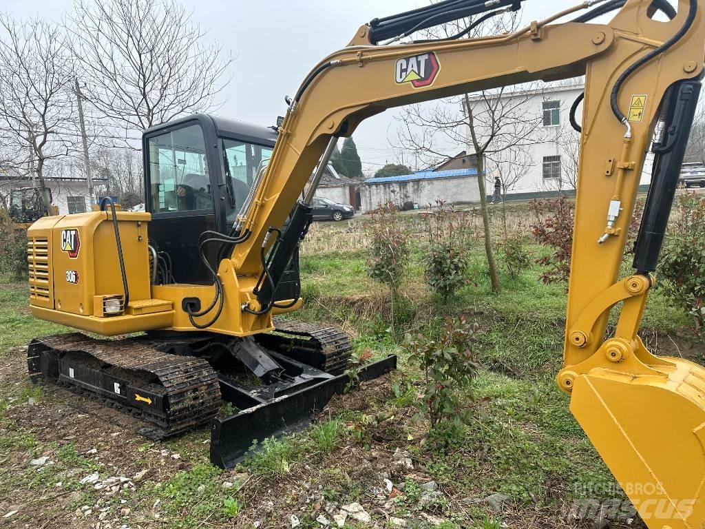 CAT 306D Lánctalpas kotrók