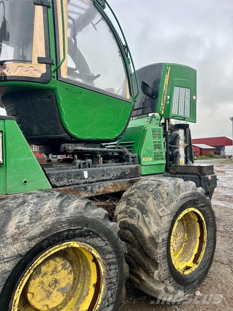 John Deere 1510 E Kihordók