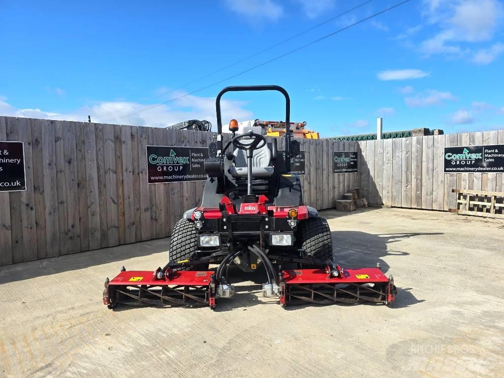 Toro LT3340 Golfpálya fűnyírók