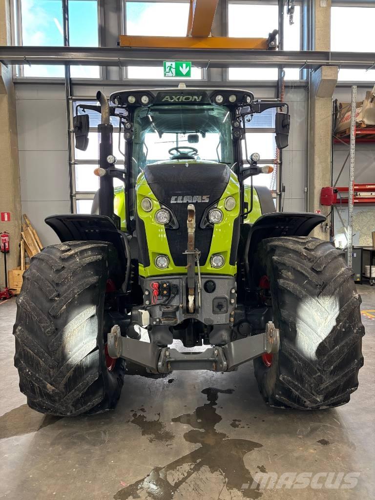 CLAAS Axion 830 CIS Traktorok