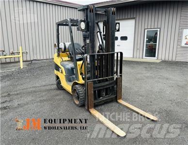 CAT C 6000 Konténerszállítók
