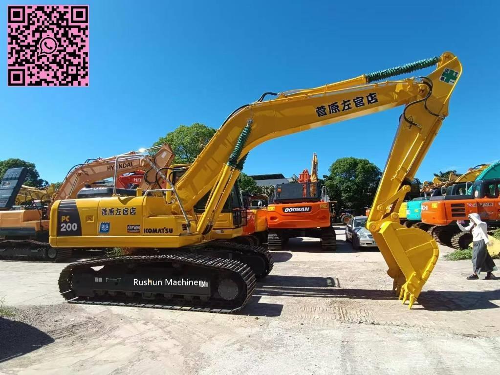 Komatsu PC 200 Közepes (midi) kotrók 7 t - 12 t
