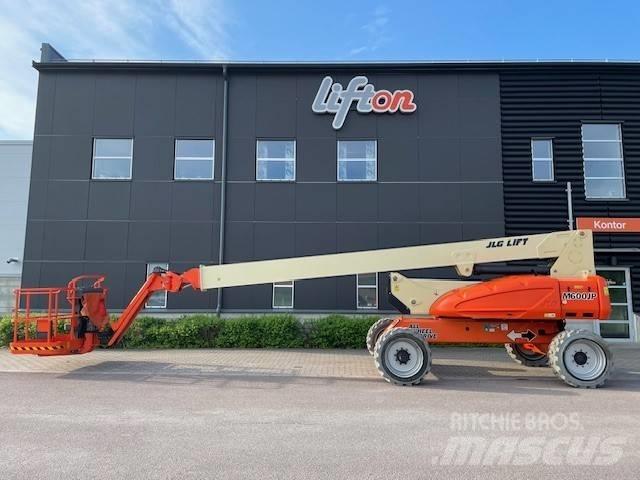 JLG M600JP Bomlift Karos emelők