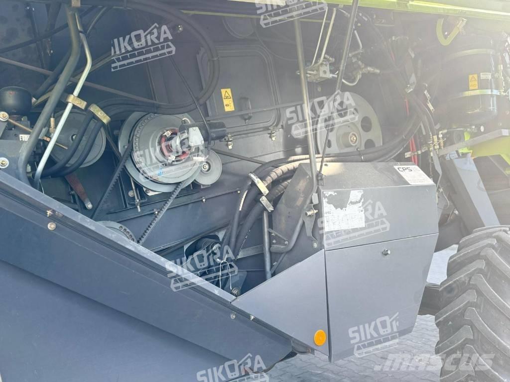 CLAAS Tucano 340 Kombájnok