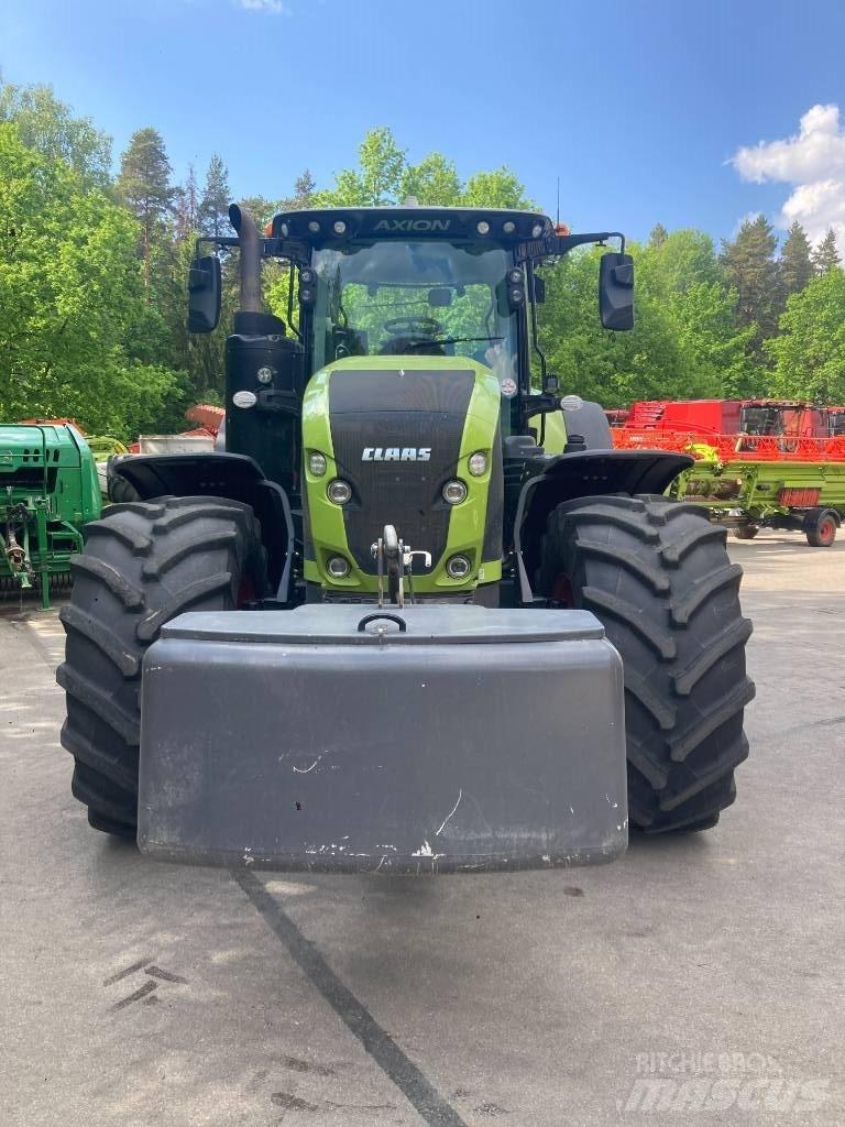 CLAAS Axion 960 Traktorok