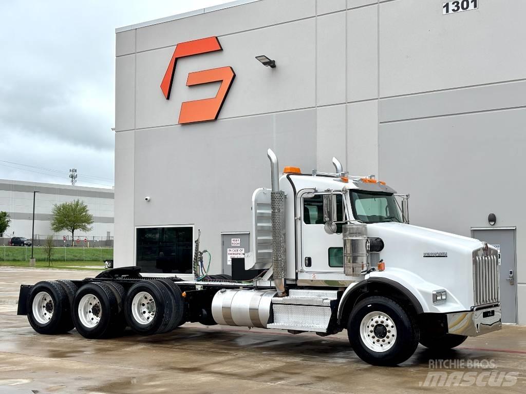 Kenworth T 800 Nyergesvontatók
