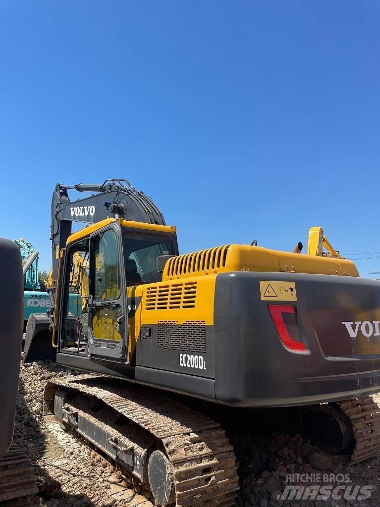 Volvo EC200 Lánctalpas kotrók