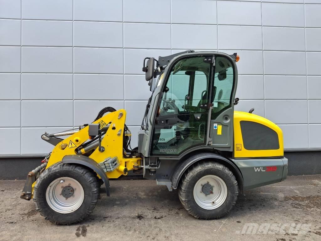 Wacker Neuson WL 38 Gumikerekes homlokrakodók