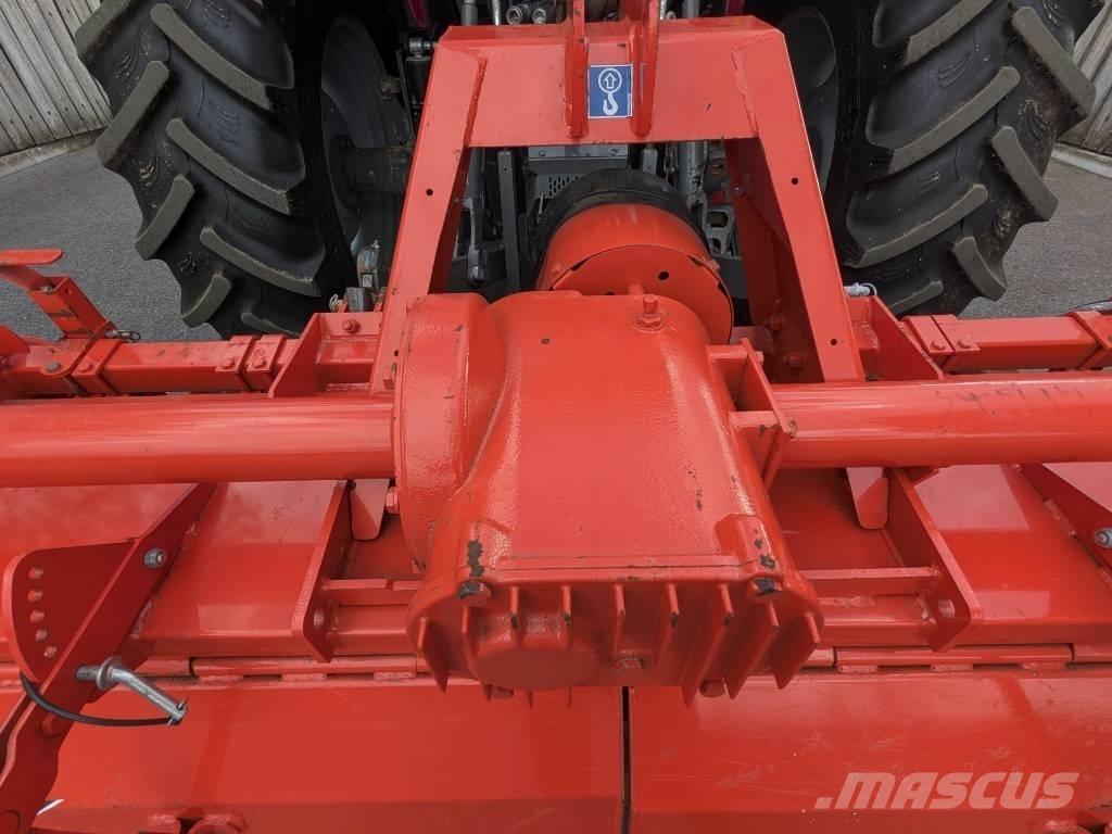 Kuhn EL 92-205 Kardánhajtású ekék és Forgó-boronák