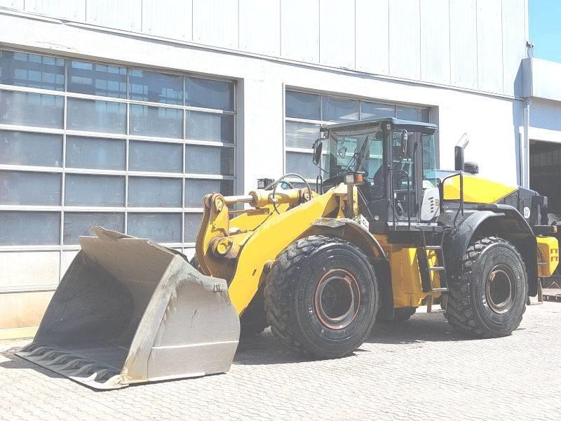 Hitachi ZW 310-6 Gumikerekes homlokrakodók