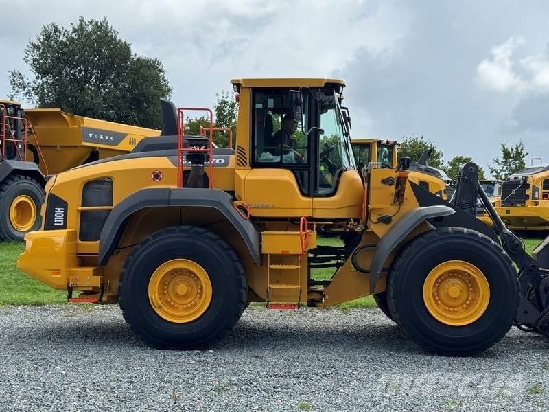 Volvo L 110 H Gumikerekes homlokrakodók