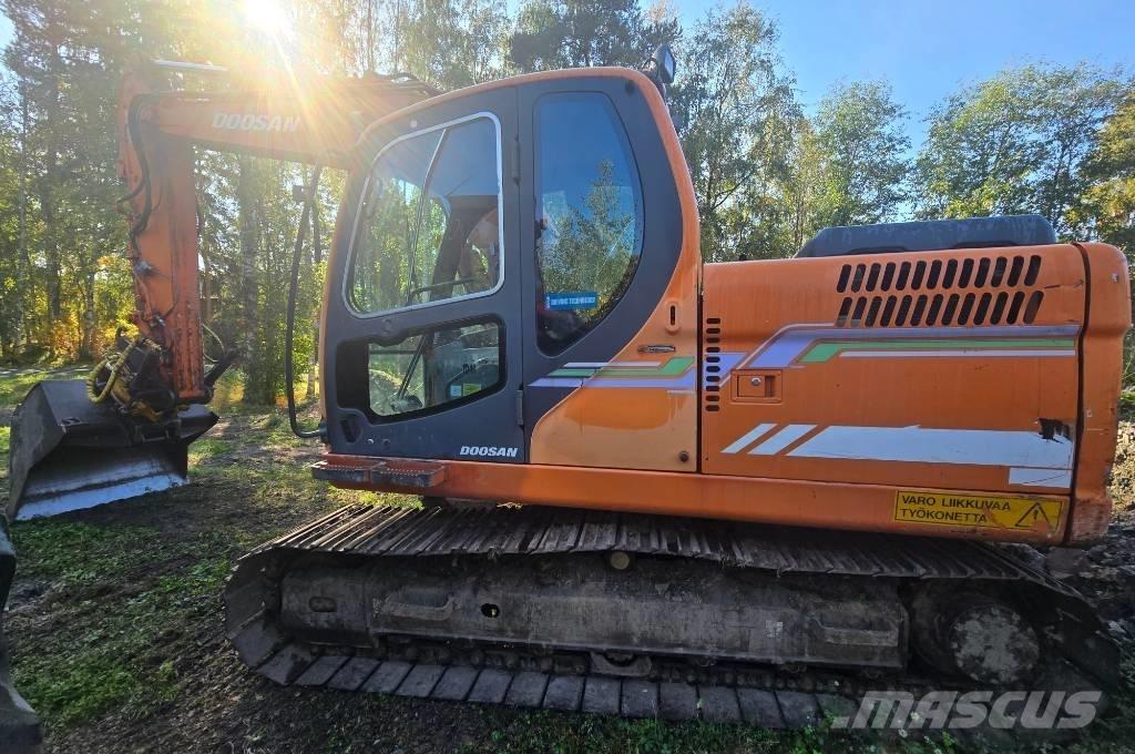 Doosan DX 140 LC Lánctalpas kotrók