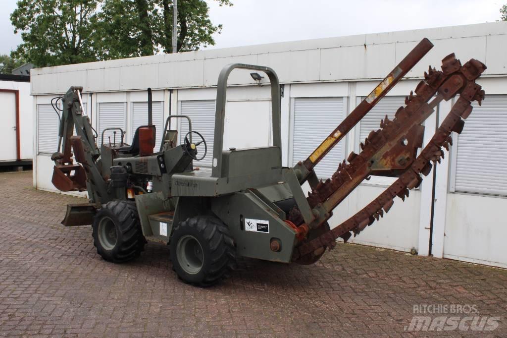 Ditch Witch 3210 Árokásók