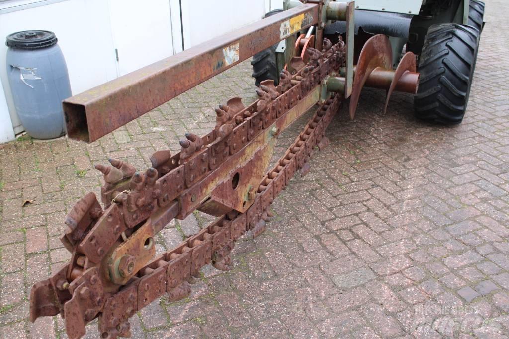 Ditch Witch 3210 Árokásók