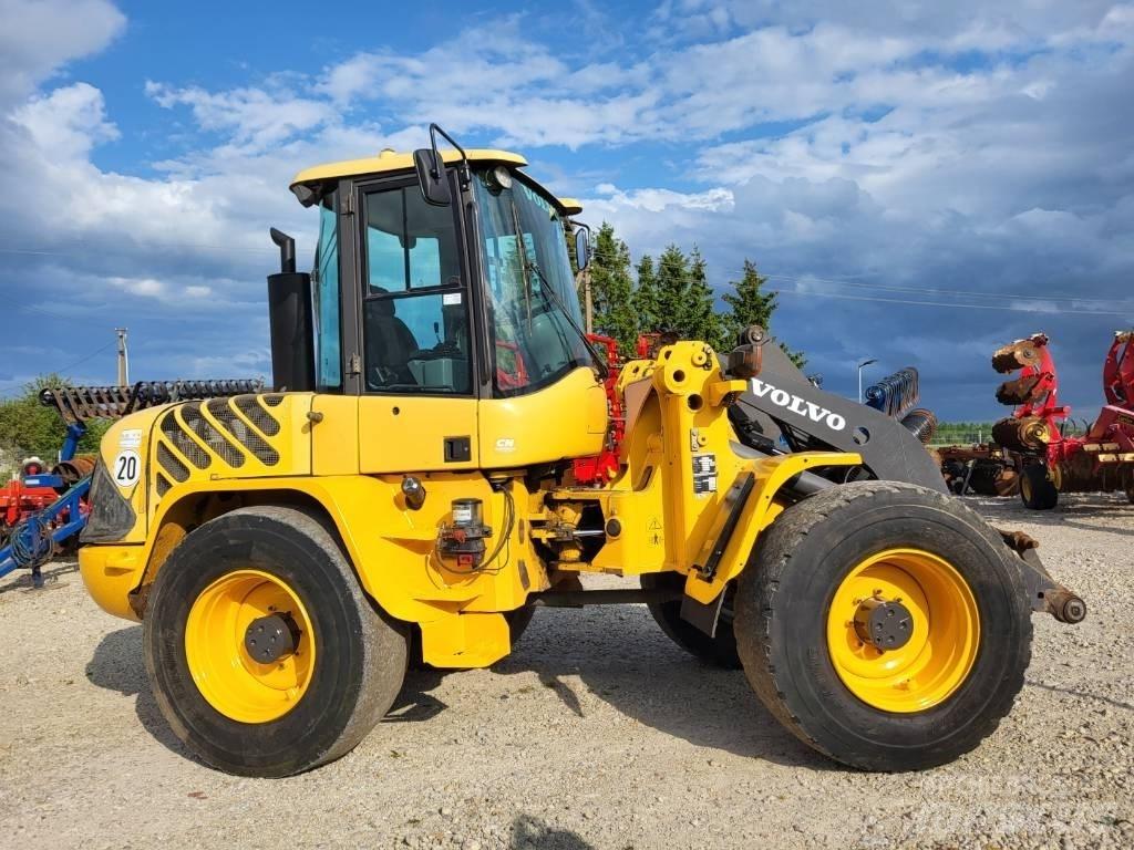 Volvo L 45 B Gumikerekes homlokrakodók
