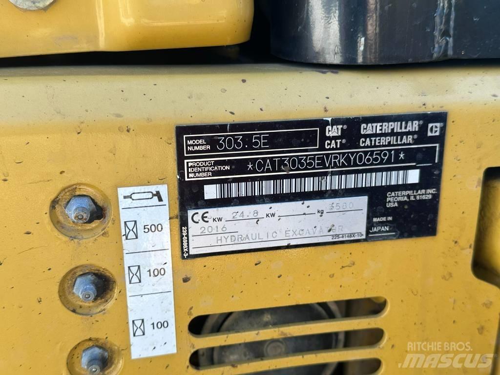 CAT 303.5 Mini kotrók < 7t