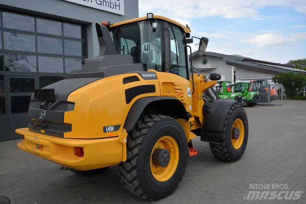 Volvo L 45 HS Gumikerekes homlokrakodók