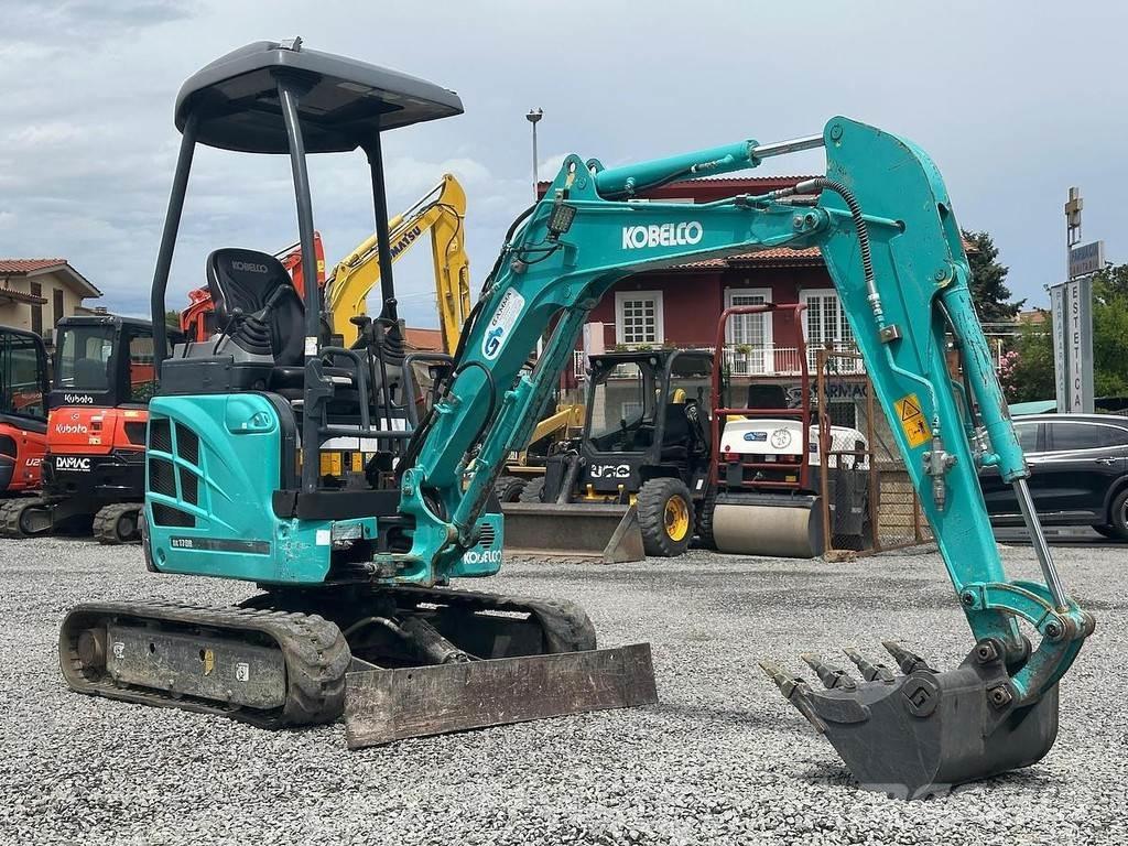 Kobelco SK17SR Mini kotrók < 7t