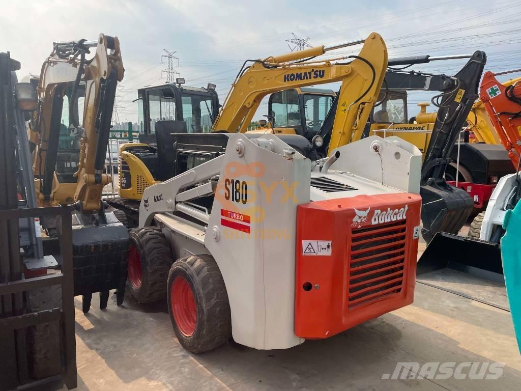 Bobcat S180 Kompaktrakodók