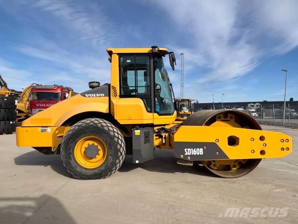 Volvo SD 160 B Egydobos hengerek