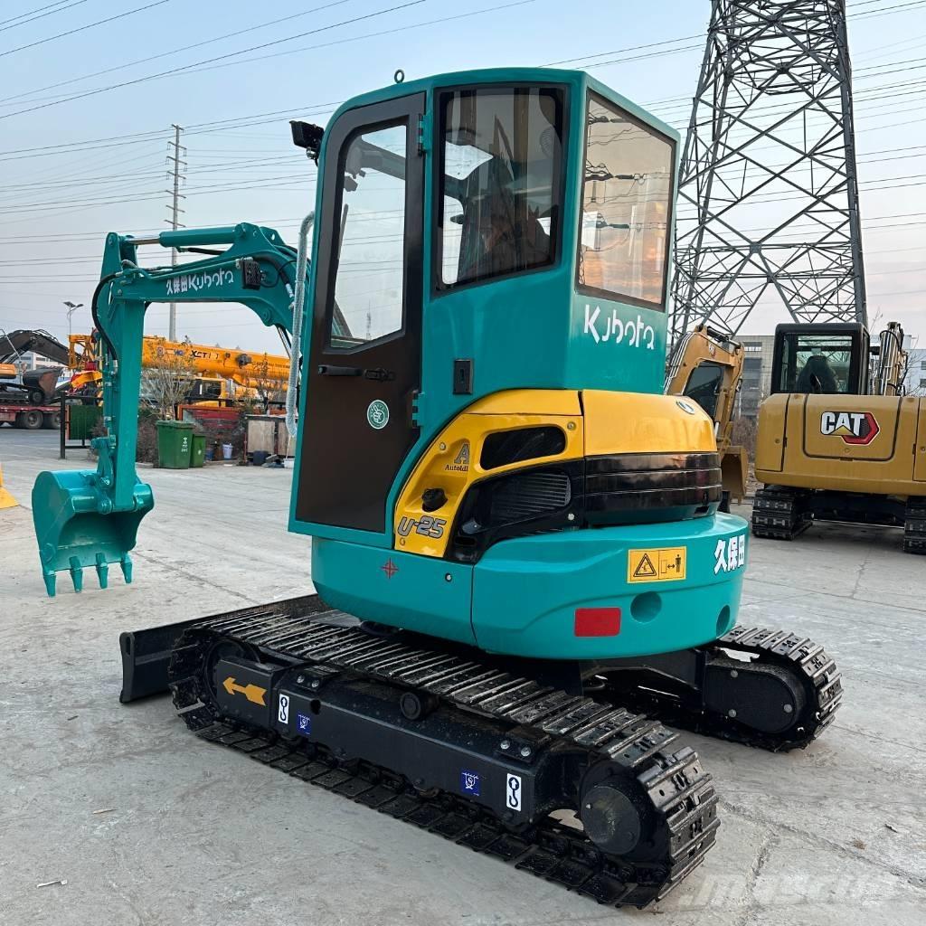 Kubota U 25 Mini kotrók < 7t