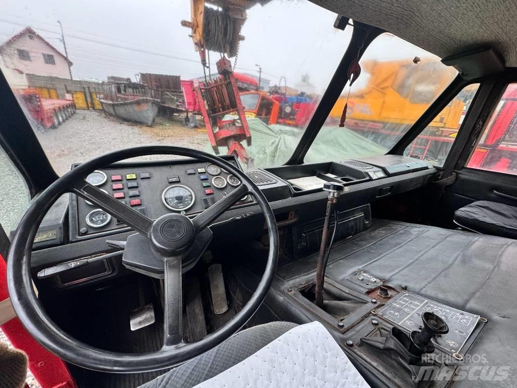 Coles 830T Terepdaruk