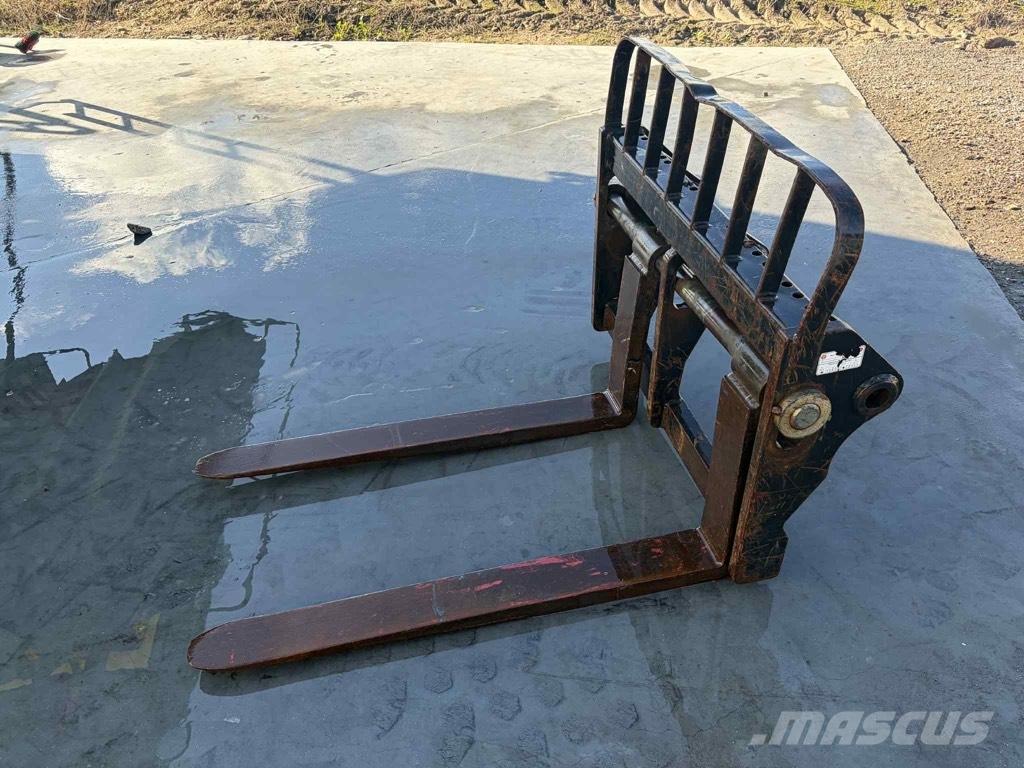 Manitou Pallegafler Teleszkópos rakodók