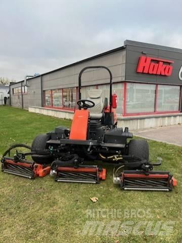 Jacobsen 305 Golfpálya fűnyírók