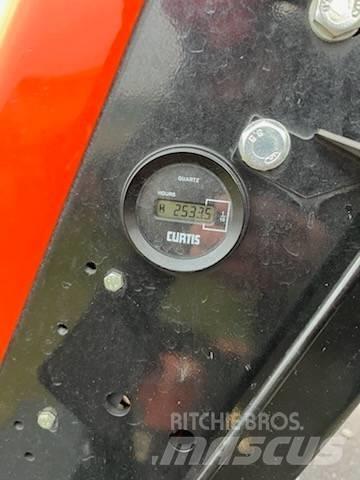 Jacobsen 305 Golfpálya fűnyírók