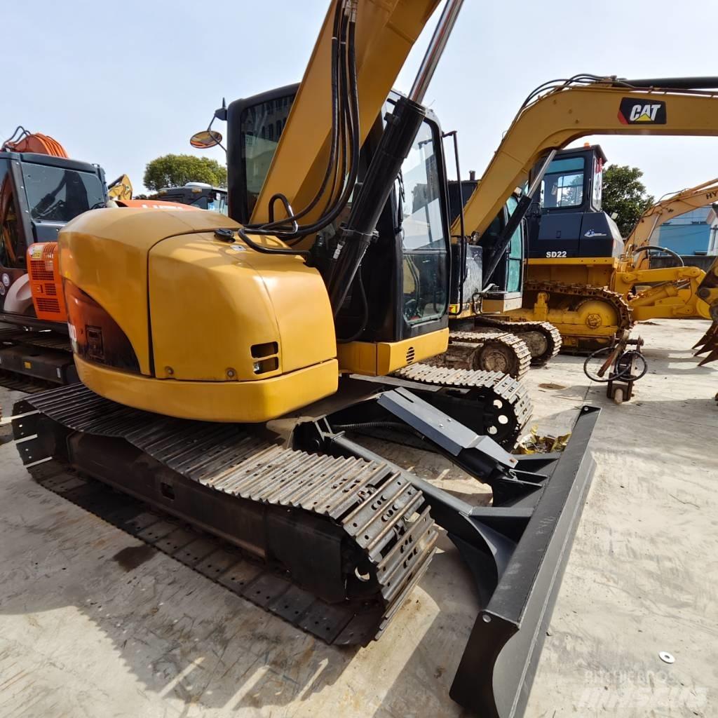 CAT 308 D Közepes (midi) kotrók 7 t - 12 t