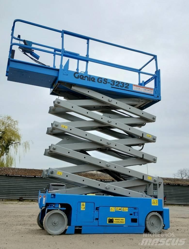 Genie GS 3232 Ollós emelők