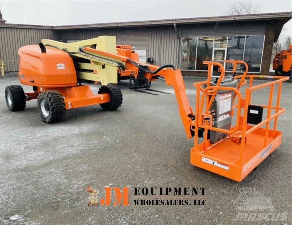 JLG 450 A Karos emelők