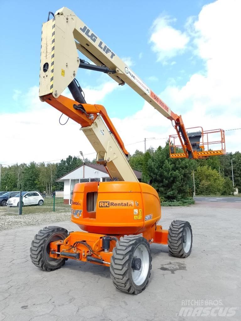 JLG 600 AJ Karos emelők