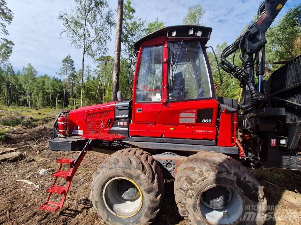 Komatsu 865 Kihordók