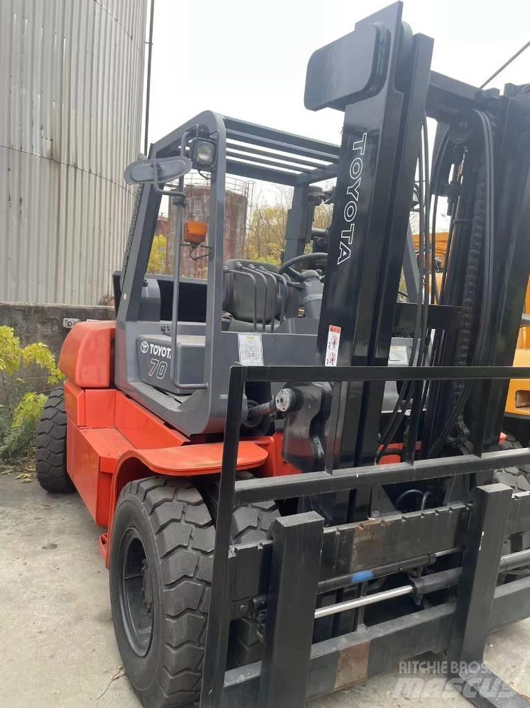 Toyota 7 Ton Dízel targoncák