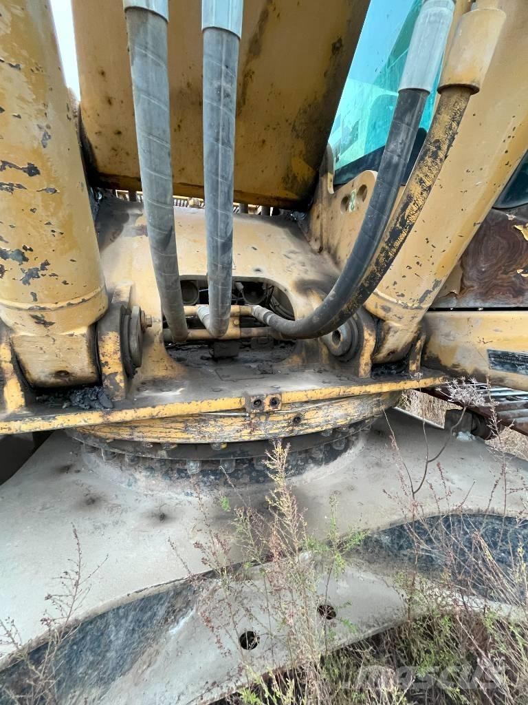CAT 330 CL Lánctalpas kotrók
