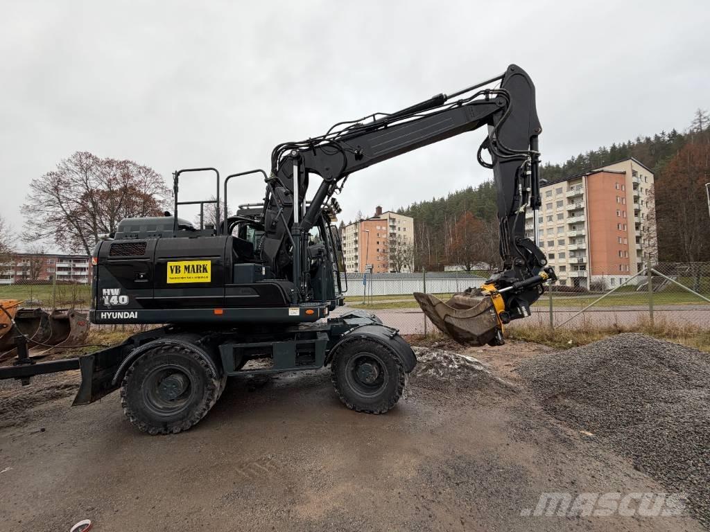 Hyundai HW 140 Gumikerekes kotrók