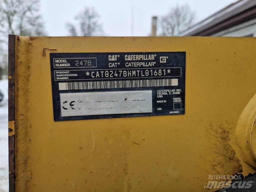 CAT 247 B Lánctalpas homlokrakodók