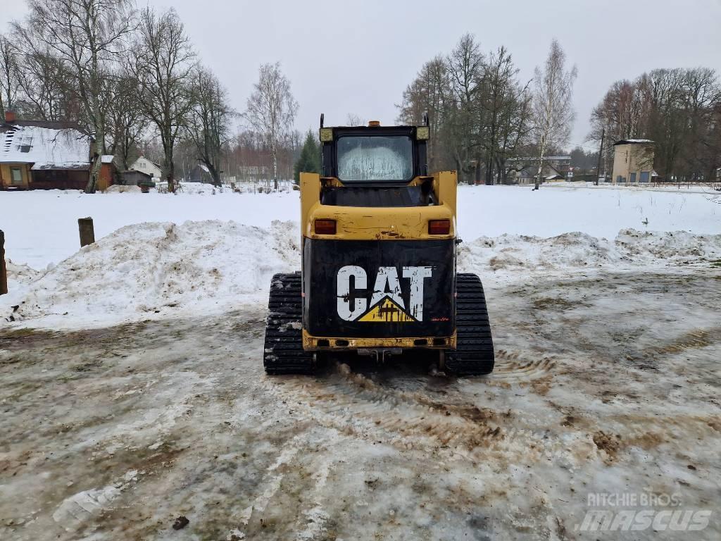 CAT 247 B Lánctalpas homlokrakodók