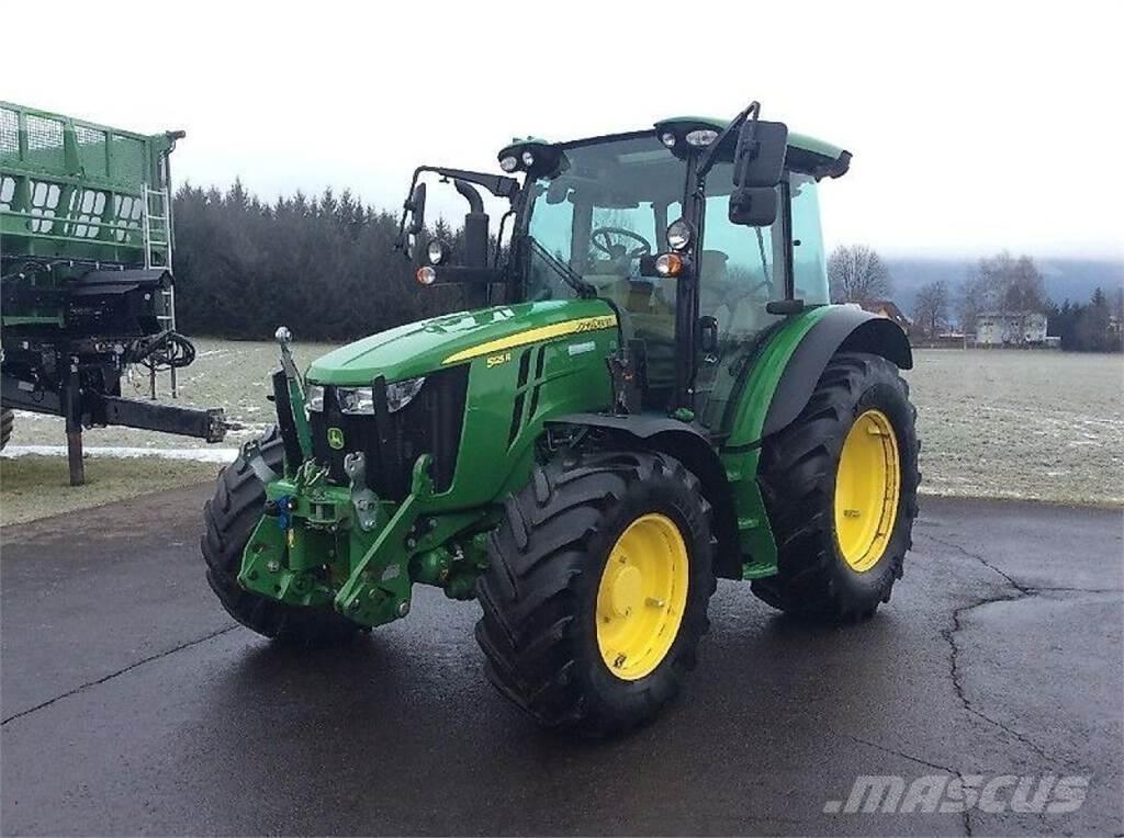 John Deere 5125 r Traktorok