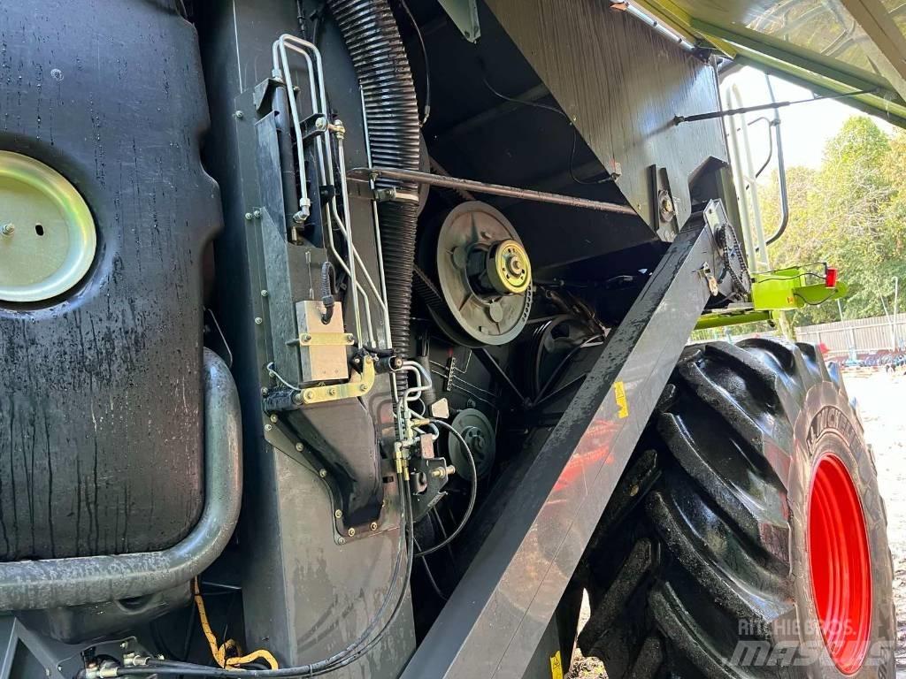 CLAAS 750 Kombájnok