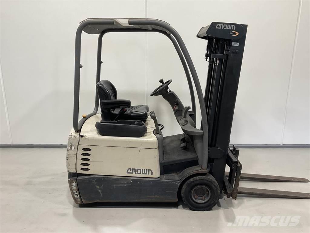 Crown SC3220-1,3 Elektromos targoncák