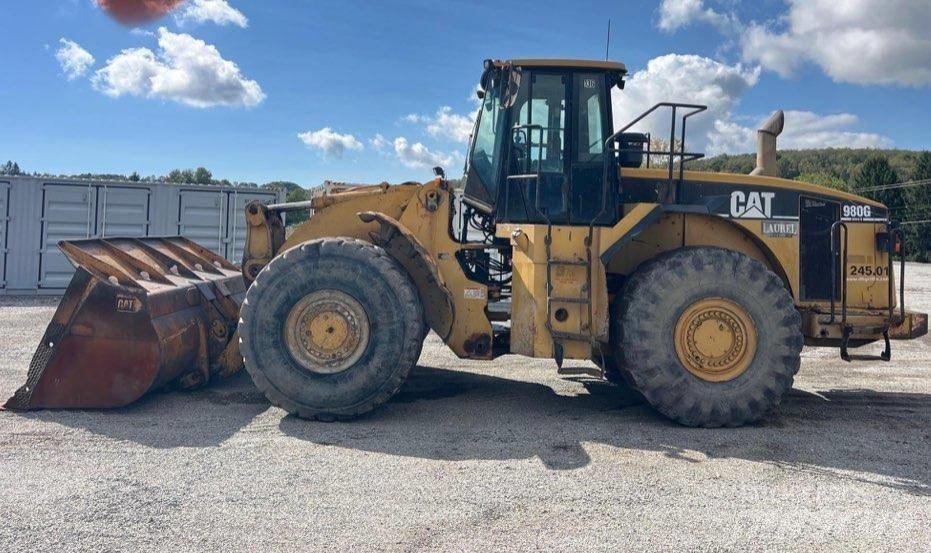 CAT 980G Gumikerekes homlokrakodók