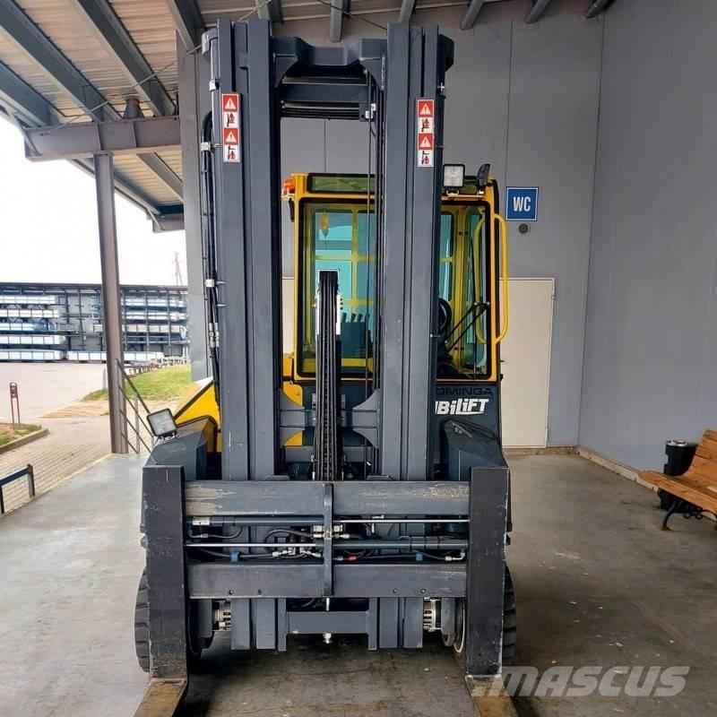 Combilift CBE 4000 Tolóoszlopos négyutas targonca