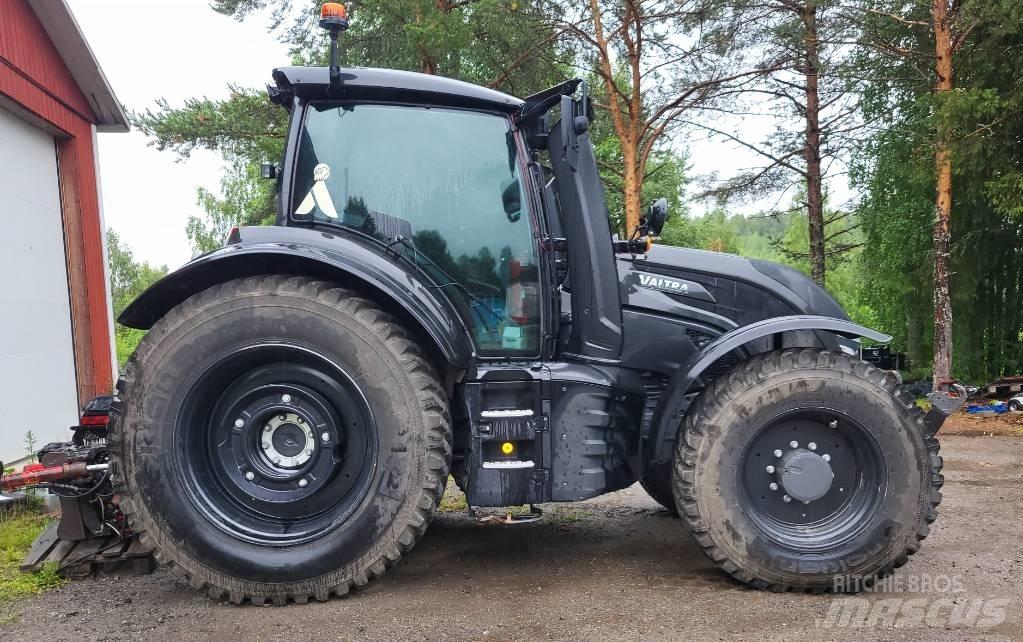 Valtra T 235 D Traktorok