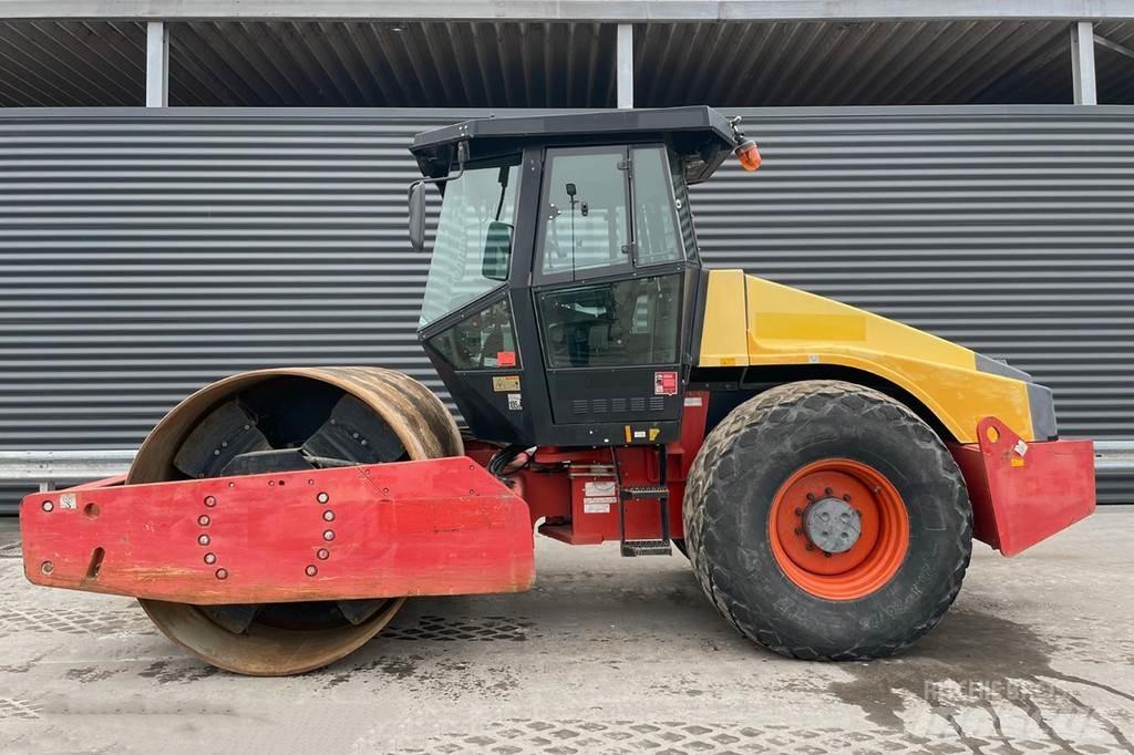 Dynapac CA302D Egydobos hengerek