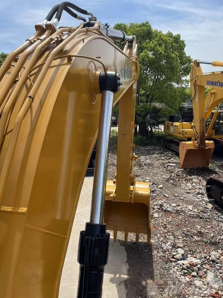 CAT 325 D Lánctalpas kotrók