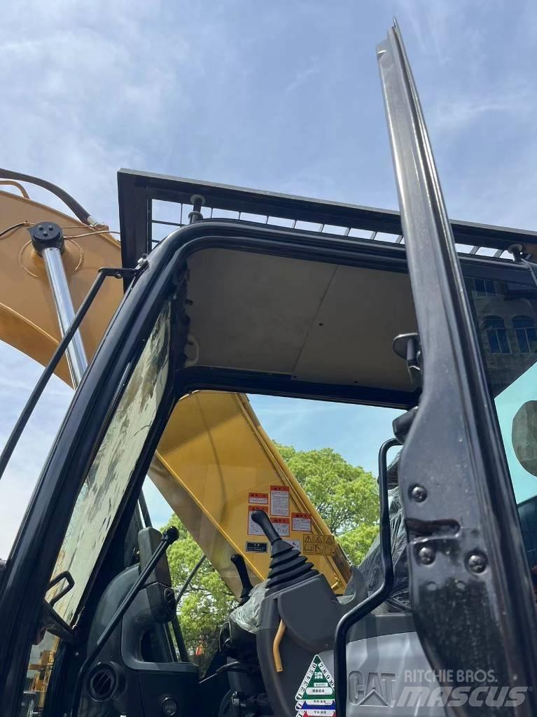CAT 325 D Lánctalpas kotrók