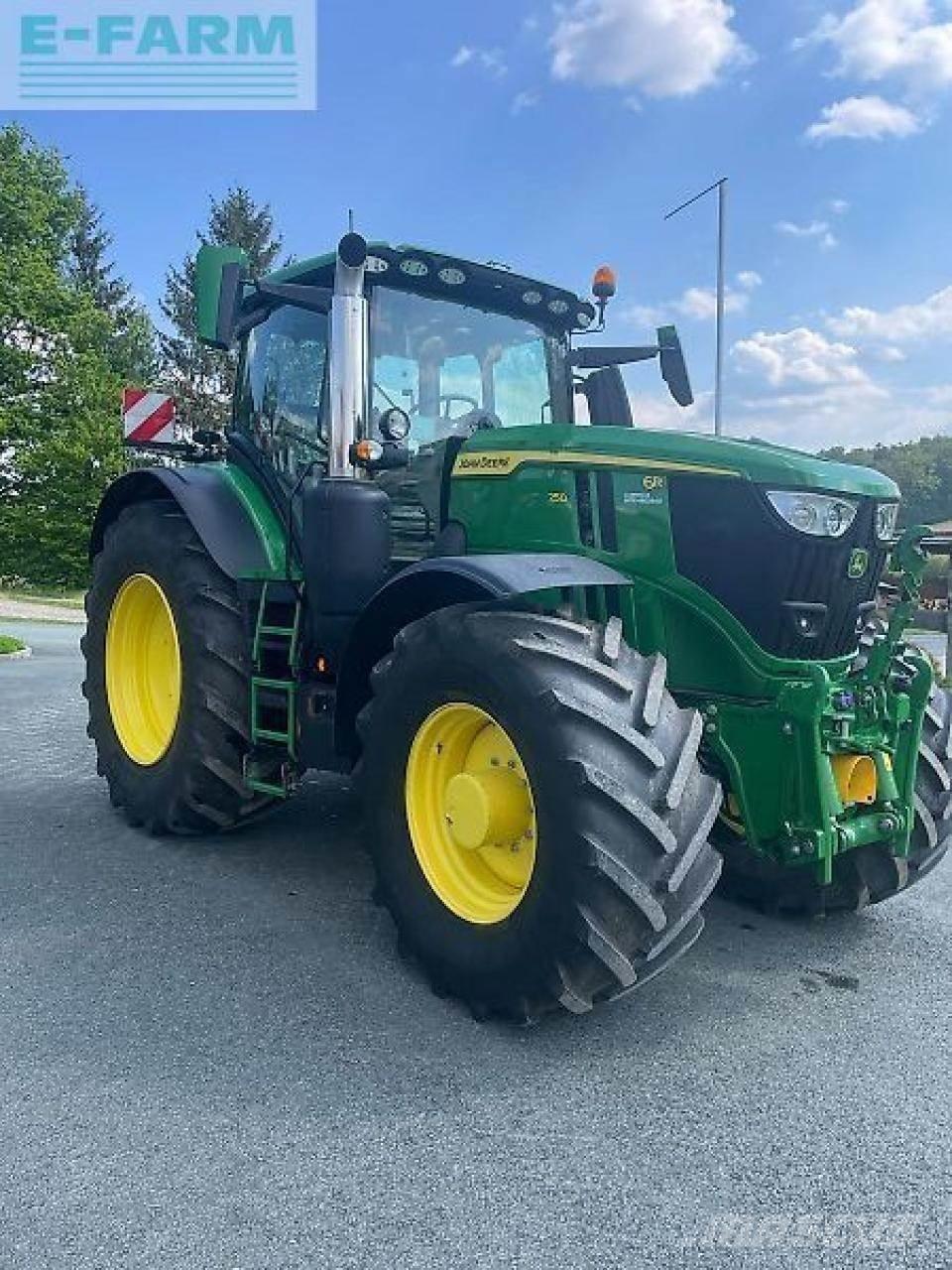 John Deere 6r250 Traktorok