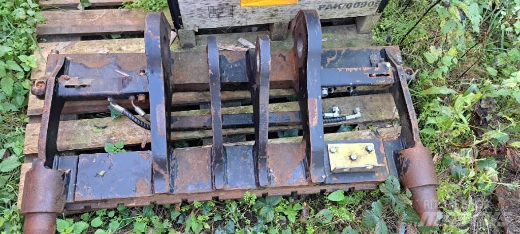 JCB TM320 PIN CONE Egyéb rakodók - kotrók és tartozékok